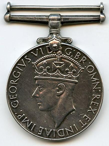 WO2 Canada Defence Medal + 1939-1945 War Medal Zilver, Verzenden, Engeland, Lintje, Medaille of Wings