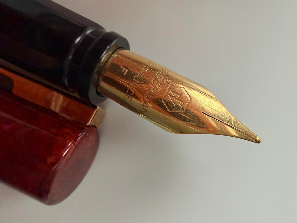 Waterman Apostrophe vulpen in rood marmer, Ophalen of Verzenden, Gebruikt, Vulpen, Waterman