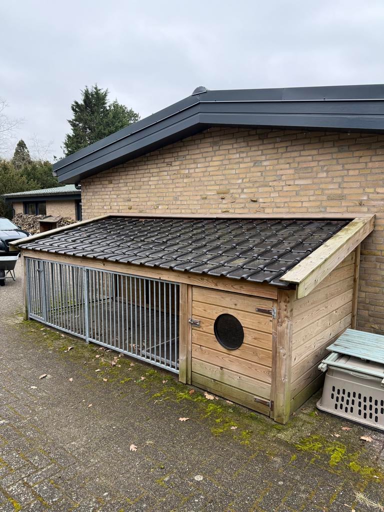 Buitenhok hondenkennel met nachthok, Dieren en Toebehoren, Hondenhokken, Ophalen, Hondenkennel, 110 cm of meer, 100 cm of meer