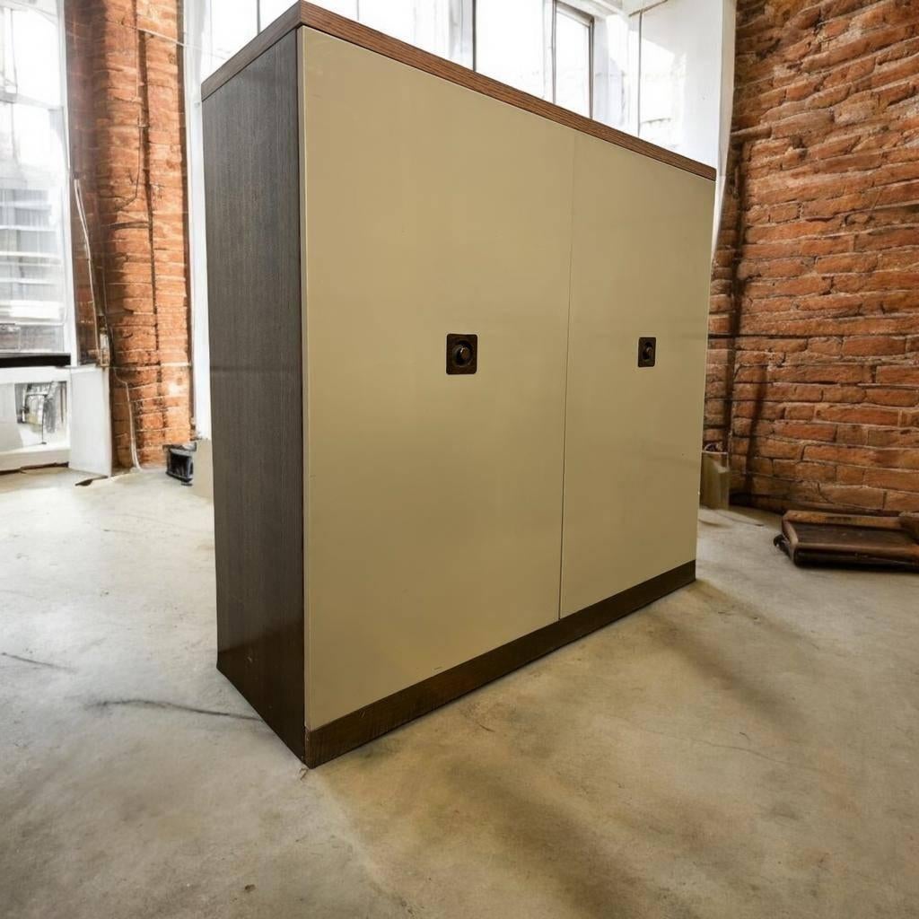 Vintage ondiepe kast / leggerkast / seventies commode, Antiek en Kunst, Ophalen