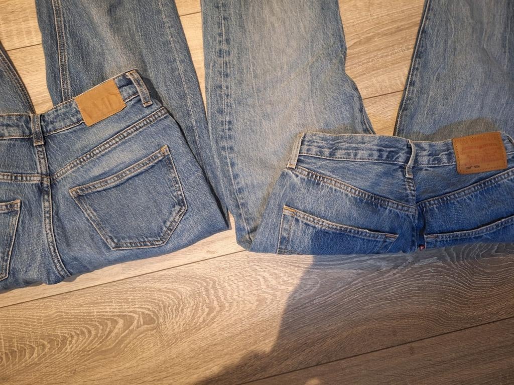 1 levis broek  1 andere spijkerbroek, Ophalen of Verzenden, Zo goed als nieuw, Blauw, W32 (confectie 46) of kleiner