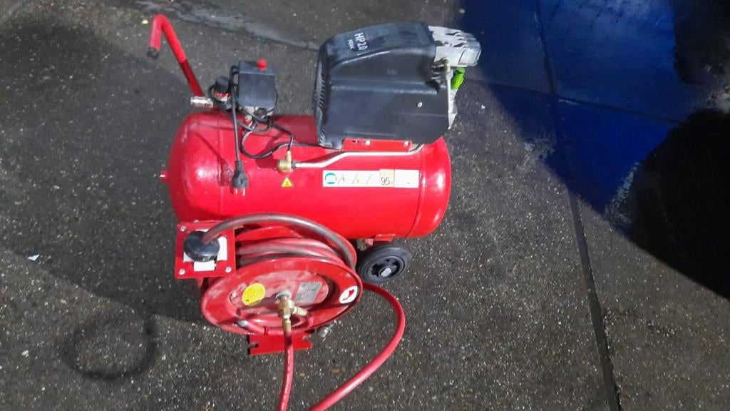 Luchtcompressor - Roda HP2.0 Luchttol Bandenpomp, Gebruikt, 6 tot 10 bar, Ophalen of Verzenden, Minder dan 200 liter/min