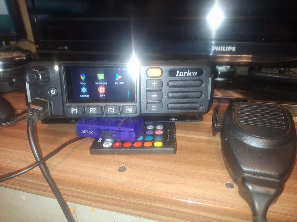 Zello mt7, Telecommunicatie, Zenders en Ontvangers, Ophalen of Verzenden