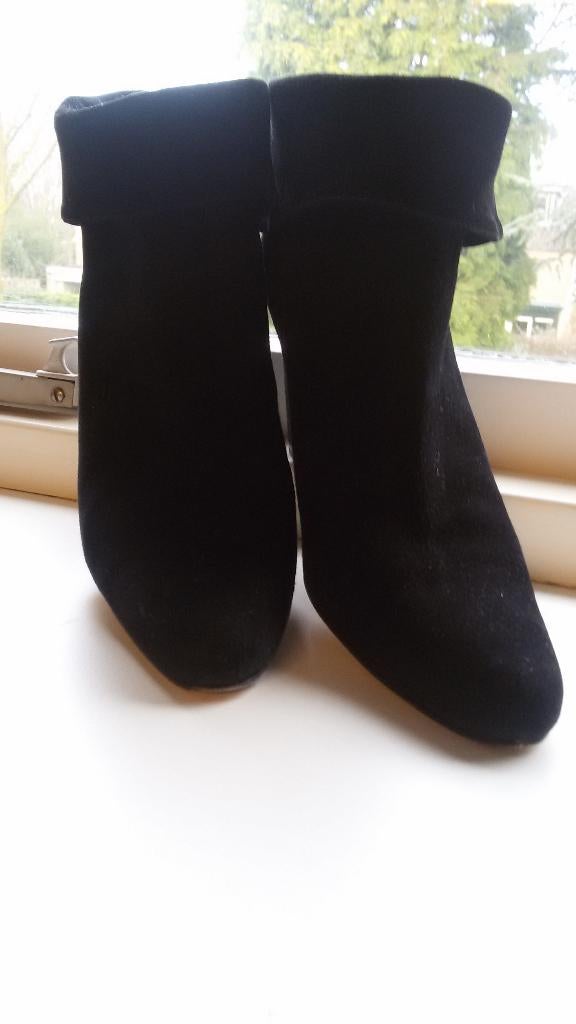 Zwart enkellaarsje merk Panara maat 41, Kleding | Dames, Panara, Zwart, Lage of Enkellaarzen, Ophalen of Verzenden