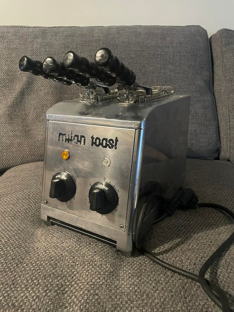 Milan toast tosti ijzer, Ophalen of Verzenden, Gebruikt, Uitneembare kruimellade