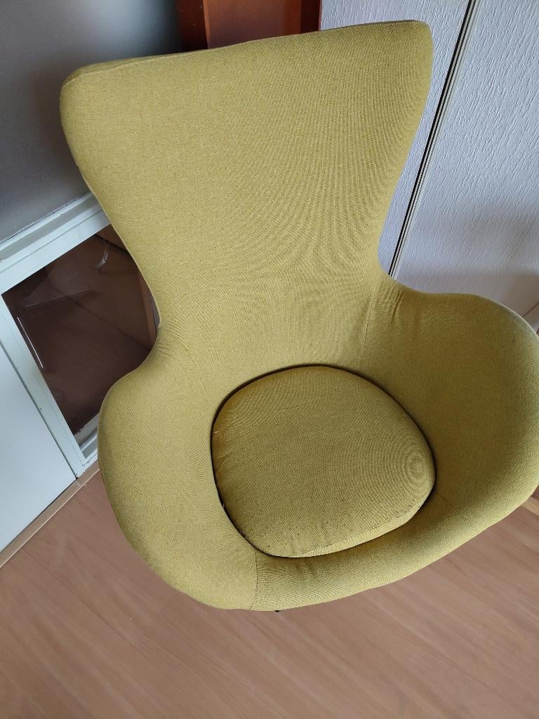 Draaistoel Bodilson, Huis en Inrichting, Ophalen, Gebruikt, Minder dan 75 cm, Leer