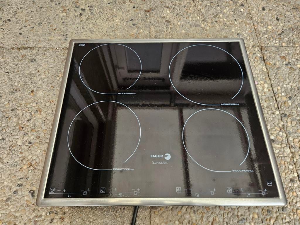 Inductiekookplaat Fagor, Ophalen, 4 kookzones, Zo goed als nieuw, Energieklasse A of zuiniger