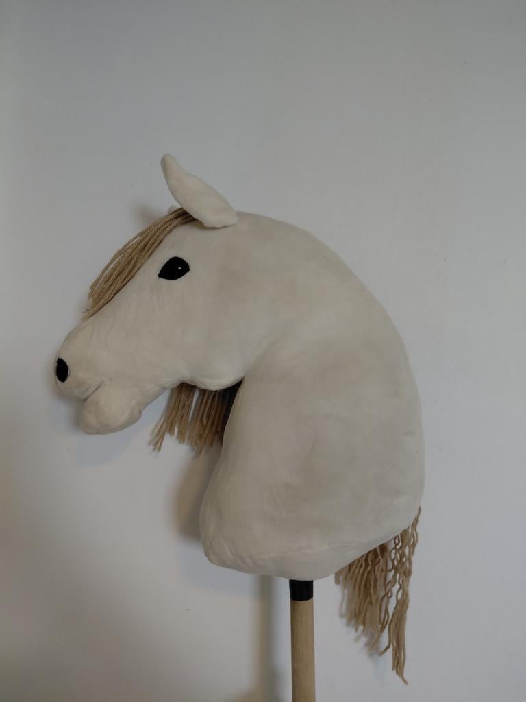 Hobbyhorse Prima Staat - paar vlekken, Hobby en Vrije tijd, Ophalen, Gebruikt