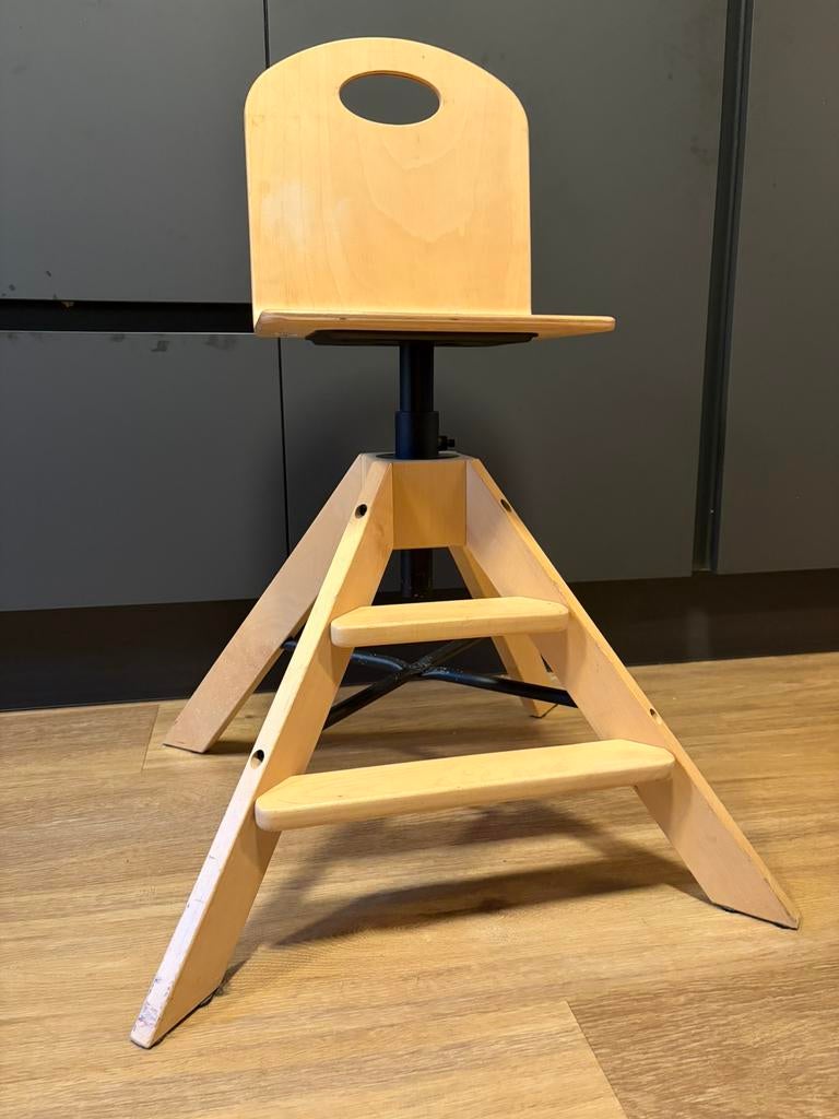 Kinderstoel ikea eettafel, Ophalen of Verzenden, Zo goed als nieuw, Meegroeistoel