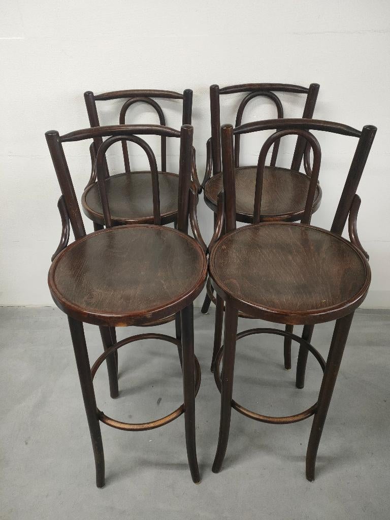 2 Thonet style barkrukken (Outlet De Overkant), Huis en Inrichting, Barkrukken, Ophalen, Gebruikt, Nb, Nb