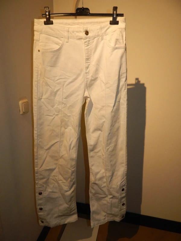 Studio Anneloes witte broek wide leg gouden merk knopenS/