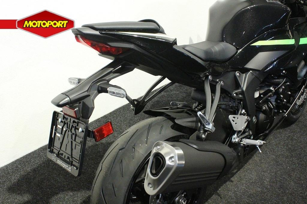 Kawasaki Ninja ZX 6R - foto 2