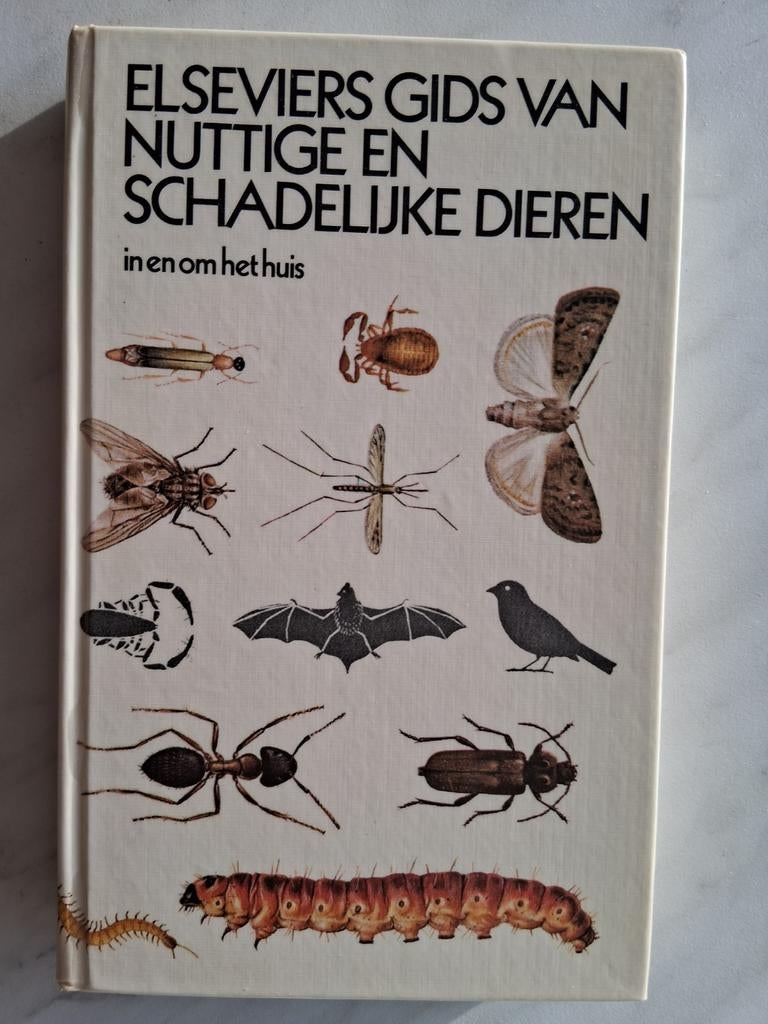 ELSEVIERS GIDS VAN NUTTIGE EN SCHADELIJKE DIEREN in en om, Boeken, Ophalen of Verzenden, Gelezen, Natuur algemeen