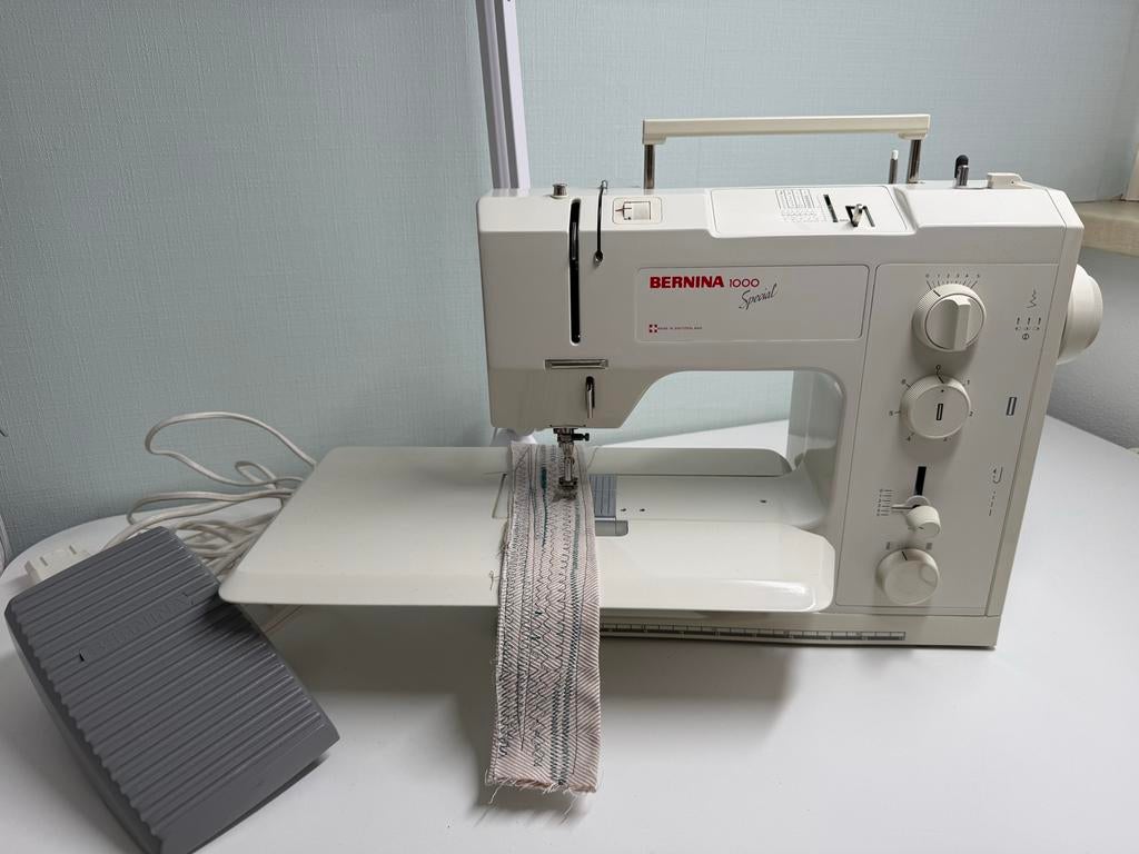 Bernina 1000 Special naaimachine, Ophalen, Gebruikt, Naaimachine, Bernina