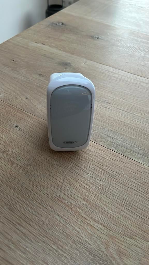 Eminent EM4592 Wifi Dual Band Repeater 600N, Ophalen, Zo goed als nieuw