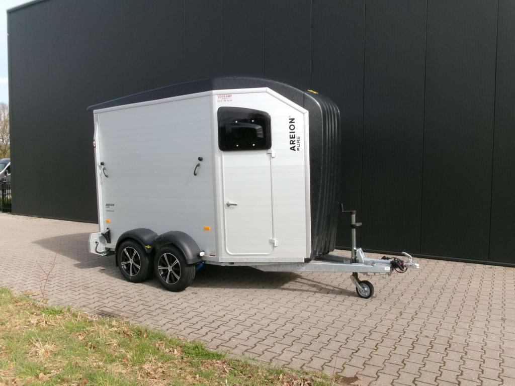2 Paards Humbaur alu trailer met zadelkamer. 2026. Areion, Dieren en Toebehoren, Paarden en Pony's | Trailers en Aanhangwagens