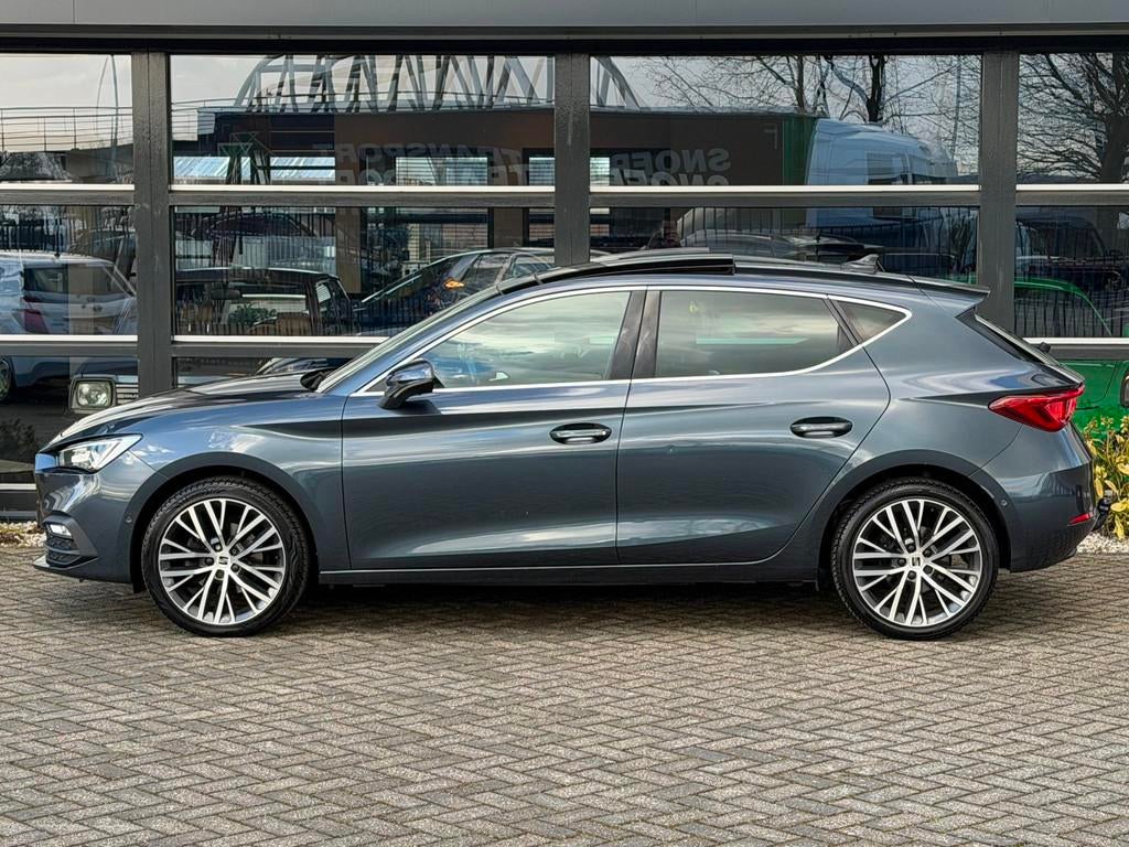 Seat Leon 2.0 TDI Style Business Intense Pano Apple carplay, Gebruikt, Euro 6, 4 cilinders, 150 pk
