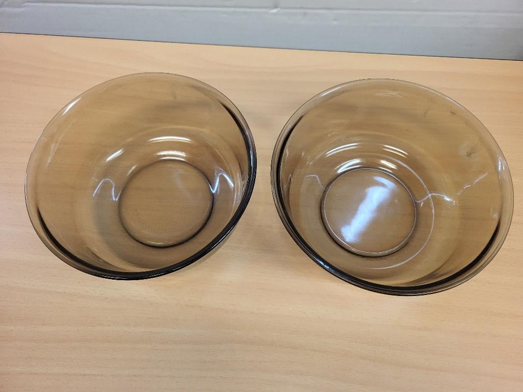 Schalen glazen.     2 x BP.            Rookglas., Ophalen of Verzenden, Zo goed als nieuw