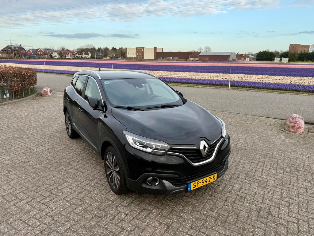 Renault Kadjar 1.3 TCE AUT 2018 Zwart BOSE, Automaat, Achterwielaandrijving, Zwart, 4 cilinders