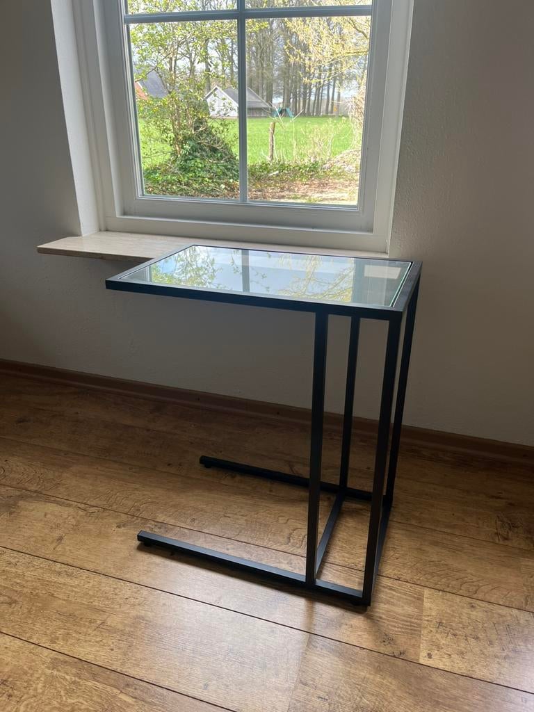 Ikea vittsjo laptop tafel bijzet tafel, Huis en Inrichting, Tafels | Sidetables, Ophalen, Gebruikt, 50 tot 100 cm, Rond