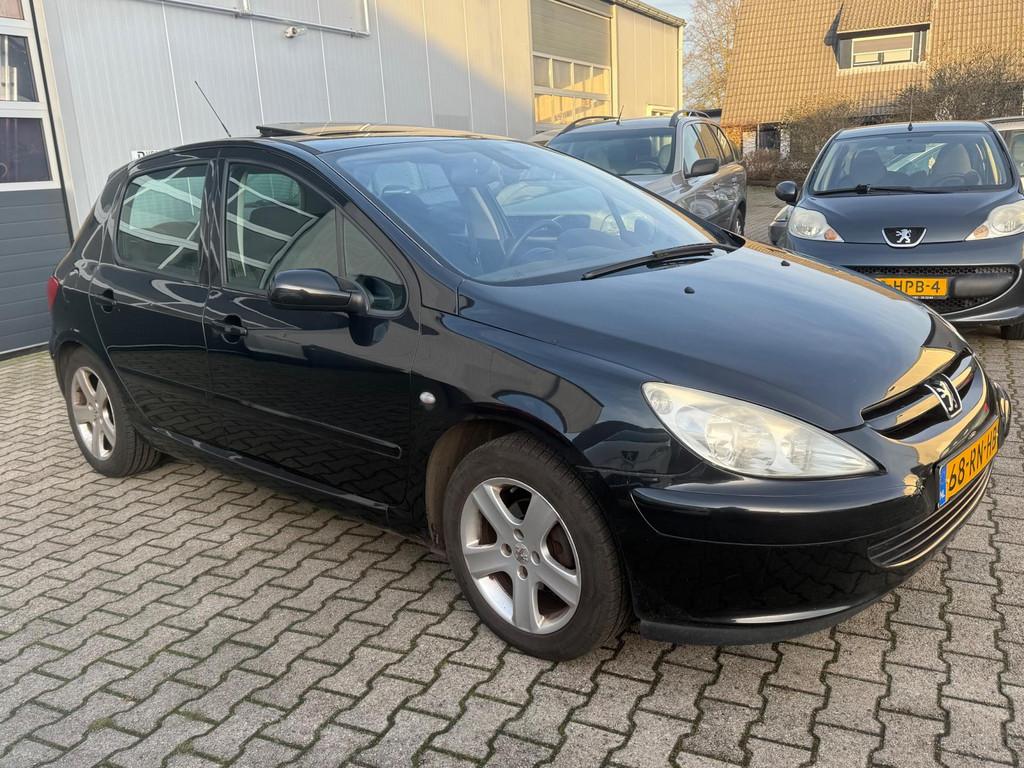 Peugeot 307 1.6-16V XS Premium 5-Deurs Airco Schuifdak, Auto's, Voorwielaandrijving, Gebruikt, 4 cilinders, 635 kg