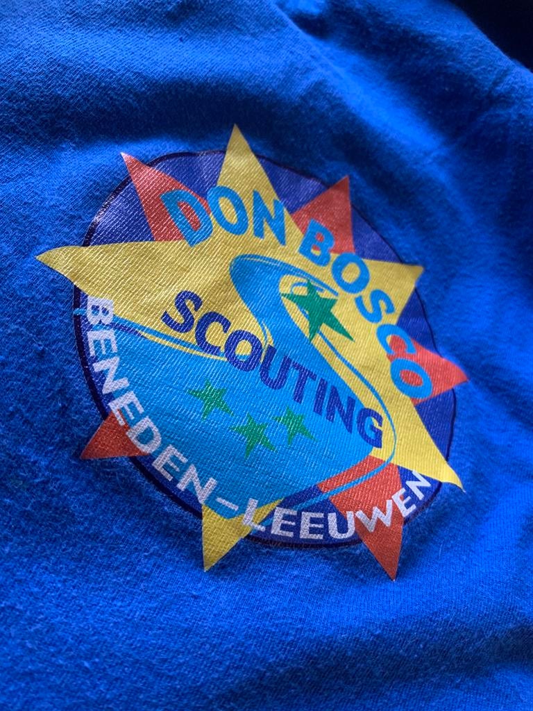5 t-shirts van don Bosco scouting groep gratis, Verzamelen, Scouting, Ophalen of Verzenden, Gebruikt, Kleding