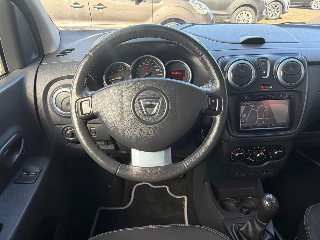 Dacia Lodgy 1.2 TCe Stepway 116PK 7Pers,Trekhaak,Navi,Airco,, Auto's, Dacia, Voorwielaandrijving, Euro 5, Stof, Gebruikt