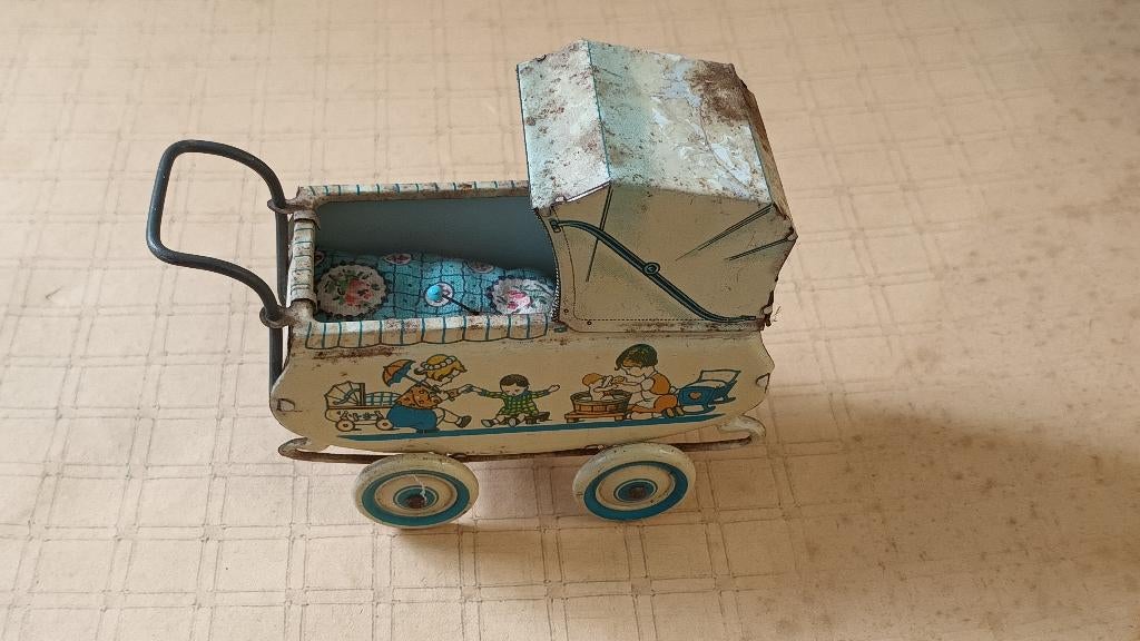 Blikken kinderwagen  made in Germany US zone, Antiek en Kunst, Antiek | Speelgoed, Ophalen of Verzenden