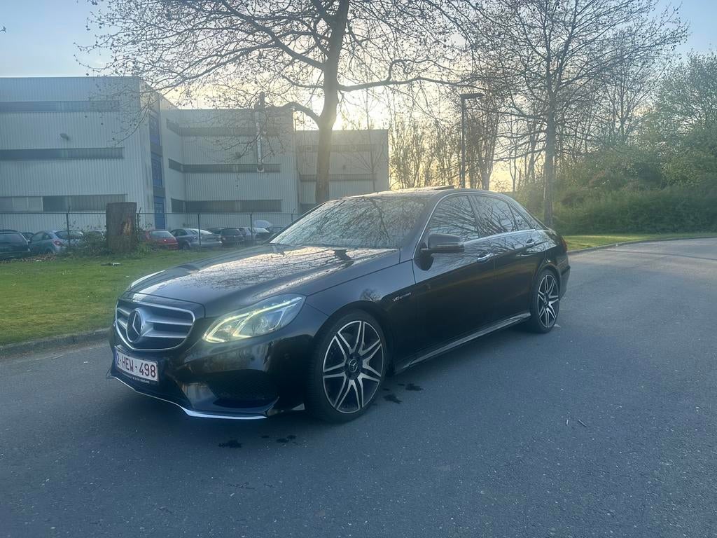 Mercedes-Benz E500 4-Matic (4.7 Twin Turbo V8) 408 Pk!, Automaat, Euro 5, USB, Zwart