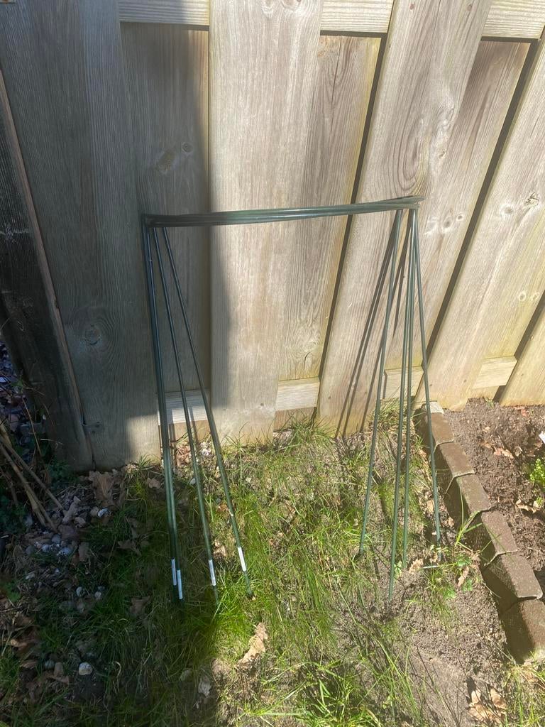 4x metalen plantensteun, Ophalen, Zo goed als nieuw