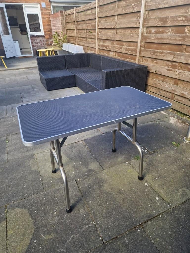 Trimtafel hond, Dieren en Toebehoren, Ophalen, Zo goed als nieuw