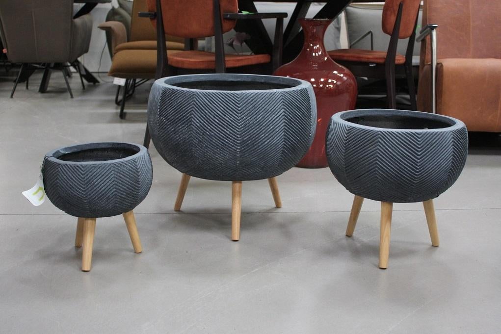 Hippe bloempotten grijs antraciet visgraat op houten pootjes, Tuin en Terras, Bloempotten, Ophalen, Overige materialen, 40 cm of meer