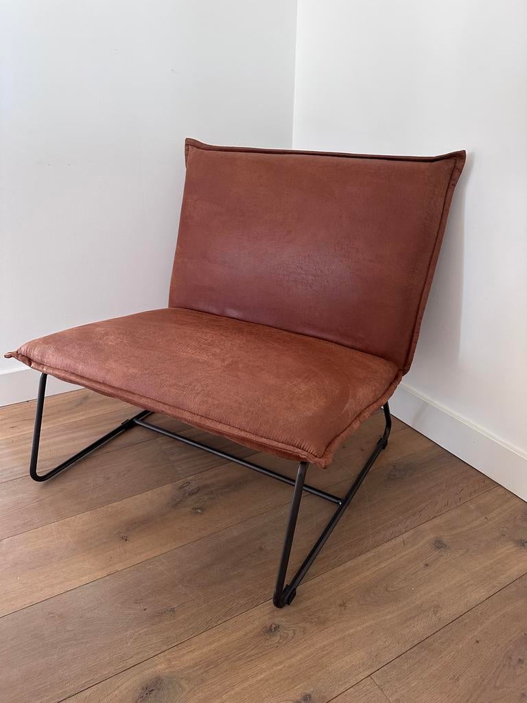 Comfortabele fauteuil met cognac imitatieleer, Ophalen, Zo goed als nieuw, Overige materialen, 75 tot 100 cm