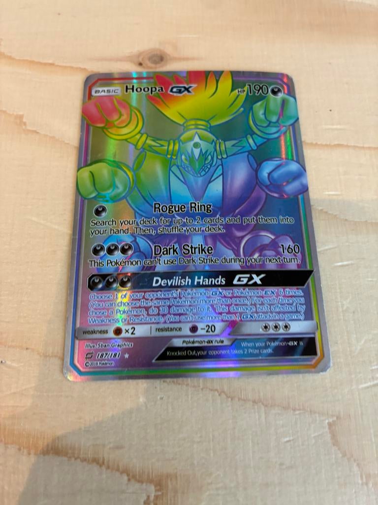 Hoopa GX Rainbow Rare Pokémon Kaart (187/181), Hobby en Vrije tijd, Verzamelkaartspellen | Pokémon, Zo goed als nieuw, Losse kaart
