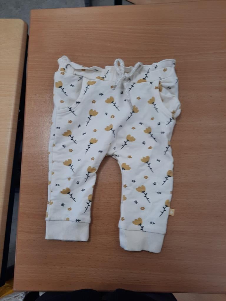 Baby broekje, Ophalen, Broekje, Meisje, Zo goed als nieuw