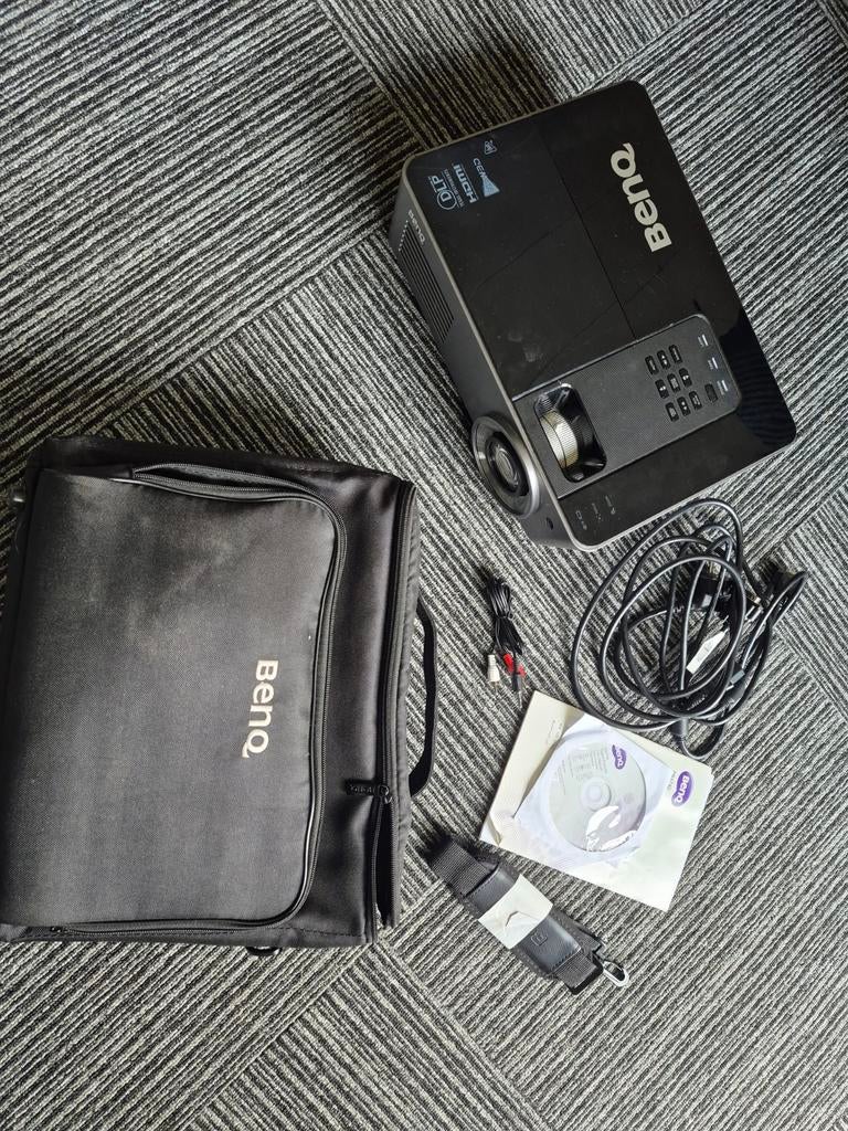 BenQ MH740 Full HD DLP Beamer met Draagtas, Zo goed als nieuw, DLP, Full HD (1080), BenQ