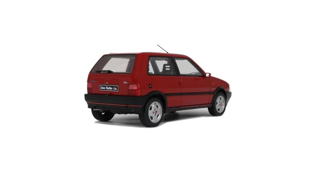Fiat Uno Turbo i.e Rosso Racing 1990 - 1:18 - OttOmobile, OttOMobile, Rue de L' Ecusson 2, 56120 Josselin France, Nieuw, Ophalen of Verzenden