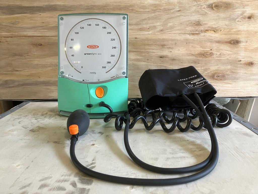 Automatische bloeddrukmeter Accoson Green light 300, Niet ingevuld, Gebruikt, Niet ingevuld, Ophalen of Verzenden