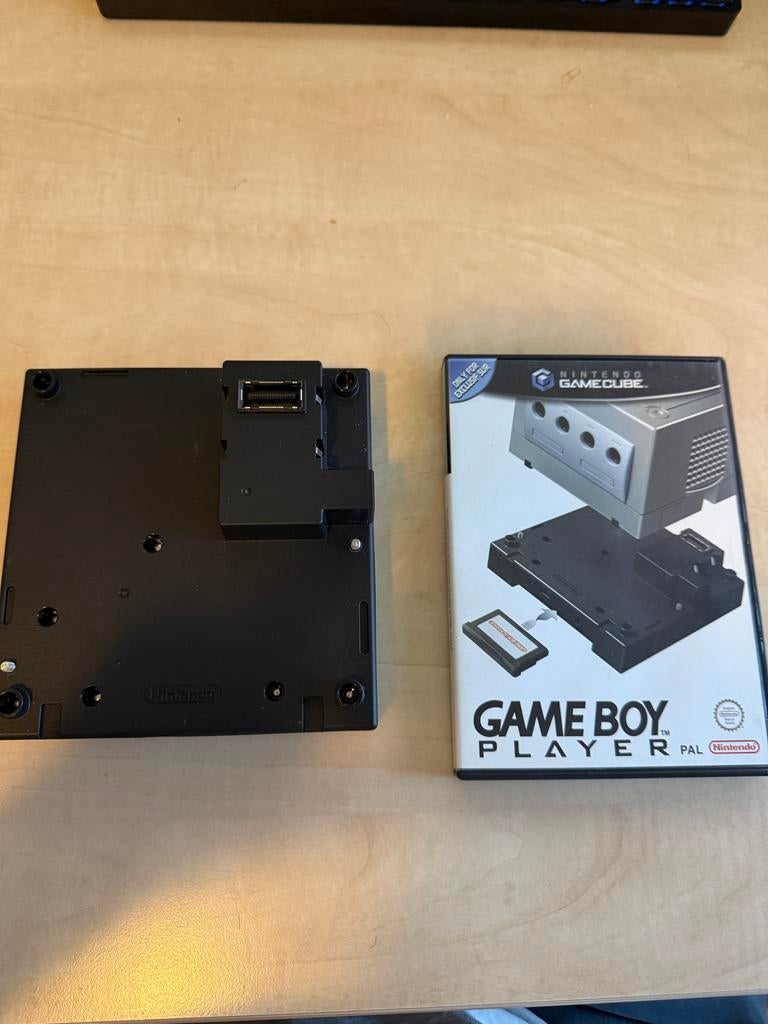 GameCube GameBoy Player compleet, Zwart, Ophalen of Verzenden, Zo goed als nieuw, Zonder controller