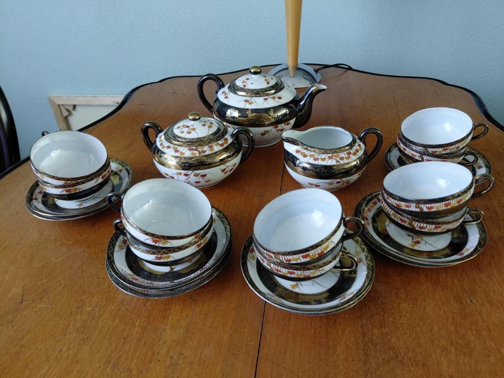 Antiek Chinees eierporselein theeservies, Antiek en Kunst, Ophalen of Verzenden