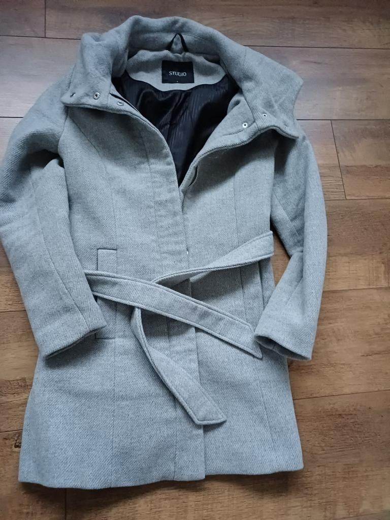 leuke gevoerde studio licht grijze winter mantel 36, Ophalen of Verzenden, Nieuw, Maat 36 (S), Grijs