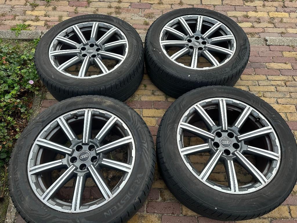 Audi Velgen met All-Season banden | 285/45 R20, Auto-onderdelen, Banden en Velgen, Ophalen, Gebruikt, 285 mm, Banden en Velgen