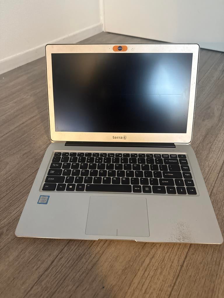 Terra mobile 1460, Computers en Software, Windows Laptops, Ophalen, Gebruikt, Qwerty, 8 GB