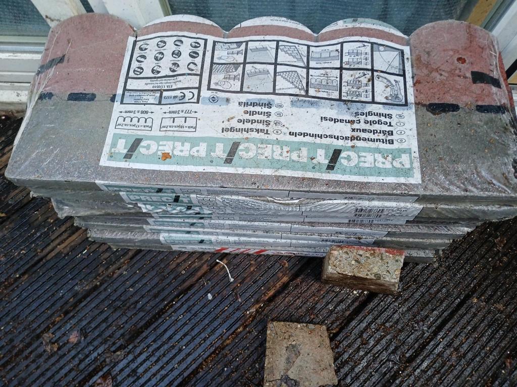 Daksingels 9 pakken voor €75,00, Overige materialen, Zwart, Nieuw, 15 m² of meer