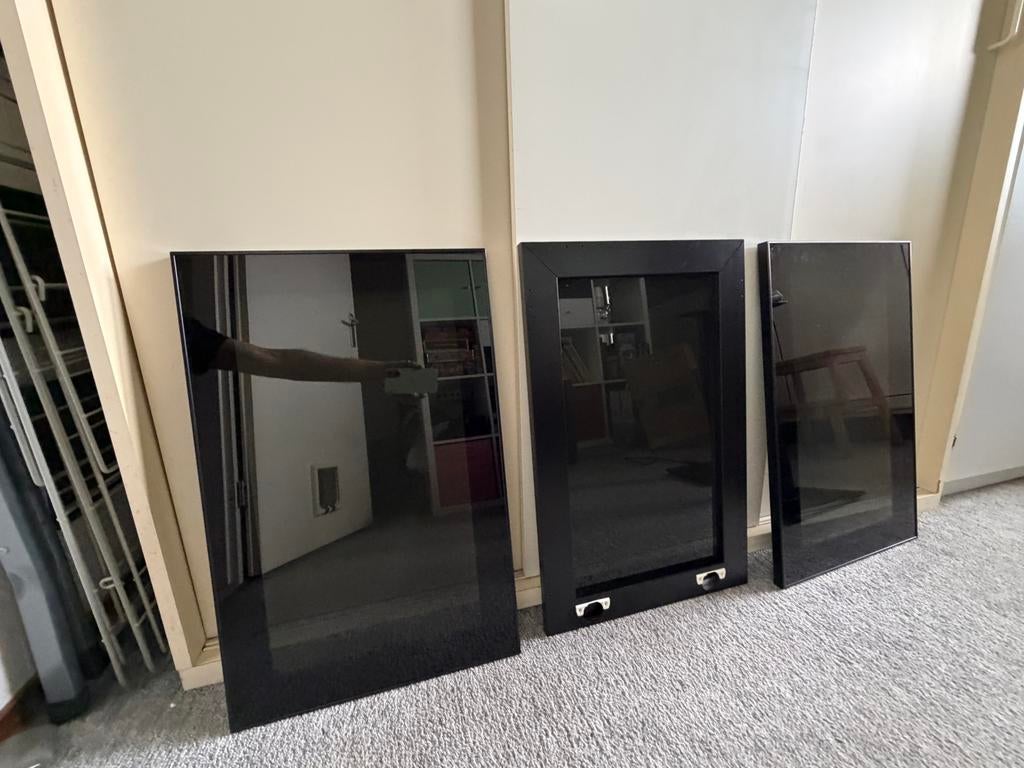 Ikea Glassvik vitrinedeur x3, Huis en Inrichting, Ophalen, 50 tot 100 cm, Minder dan 100 cm, 25 tot 50 cm