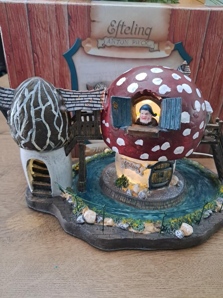 Luville efteling kabouterdorp, Ophalen