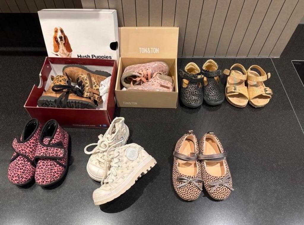 7 paar kinderschoenen diverse maten (21-23, Hush Puppies), Kinderen en Baby's, Kinderkleding | Schoenen en Sokken, Ophalen of Verzenden