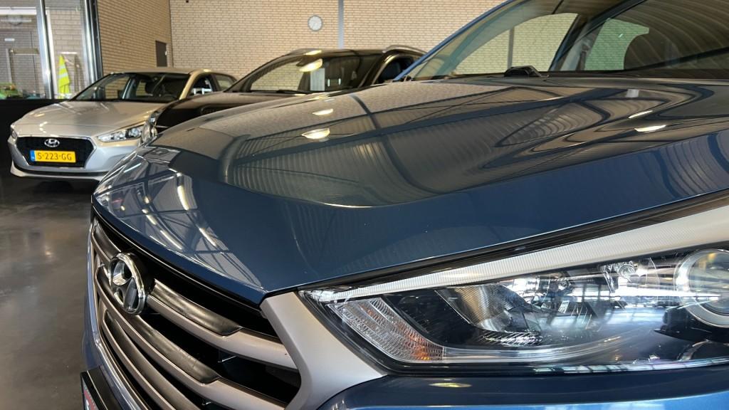 Hyundai TUCSON 1.6 GDI GO!, Gebruikt, 4 cilinders, Met garantie (alle), Blauw