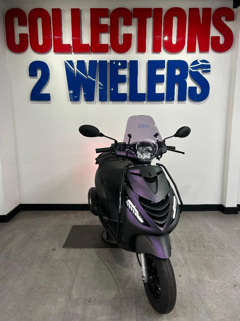 Piaggio Zip 10-2022 Dragon Cameleon Matt SP IN NIEUWSTAAT, Zip, Ophalen of Verzenden, Zo goed als nieuw, Benzine
