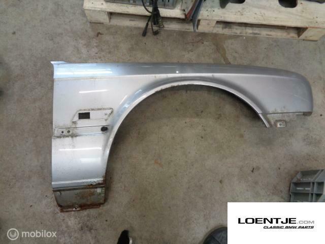 Voorscherm BMW e30 links rechts origineel 325i 320i 318i etc, Gebruikt, Ophalen of Verzenden, BMW, BMW